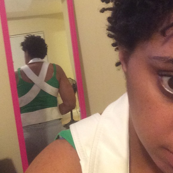 Vest - Picture 2 of 3