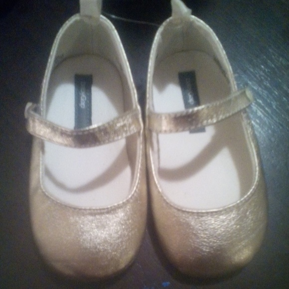 Gold  baby shoes