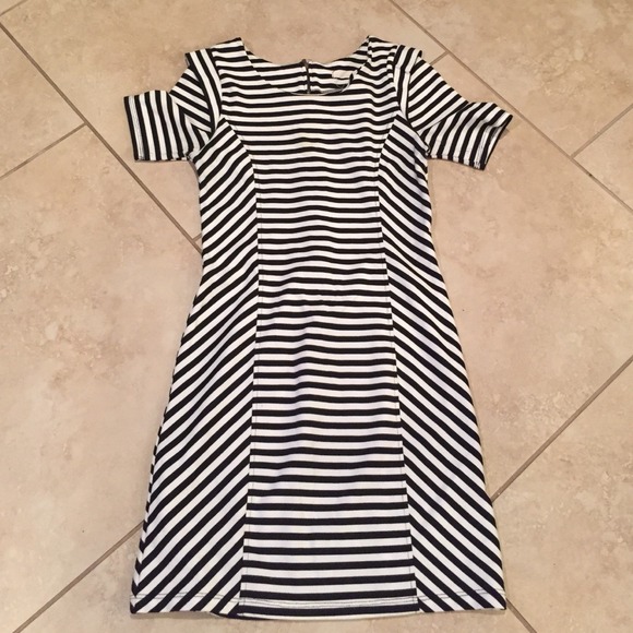 Lush stripe dress - Picture 1 of 3