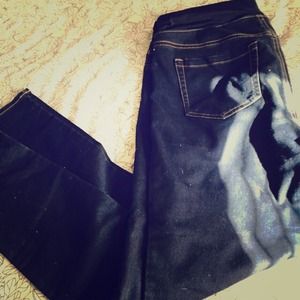 Low rise maternity pants! Liz Lange