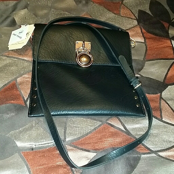 New crossbody purse(TRADED)