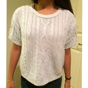 White knitted short sleeve sweater