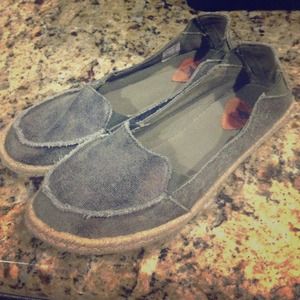 RocketDog Slip Ons