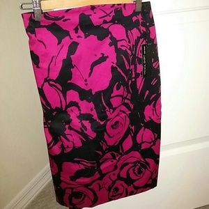High-waisted pencil skirt