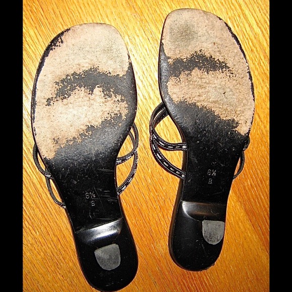 Cole Haan Thong Sandals - Picture 3 of 3