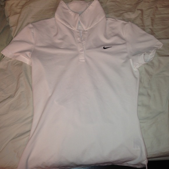 Nike golf or tennis top
