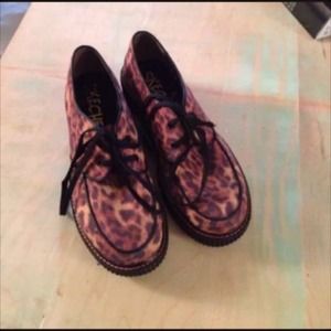 Skechers New* Creepers