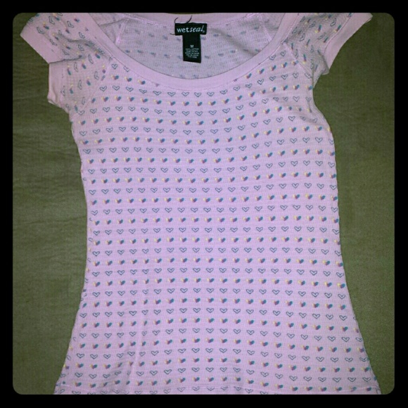 Cute tee - Picture 1 of 2