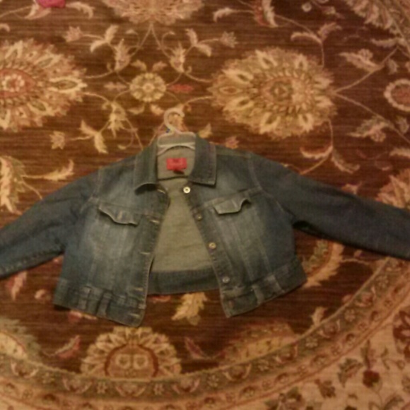 *SOLD* Jacket/ Bundle SOLD