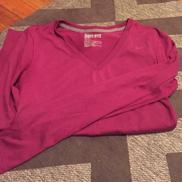 Nike dri-fit long sleeve shirt