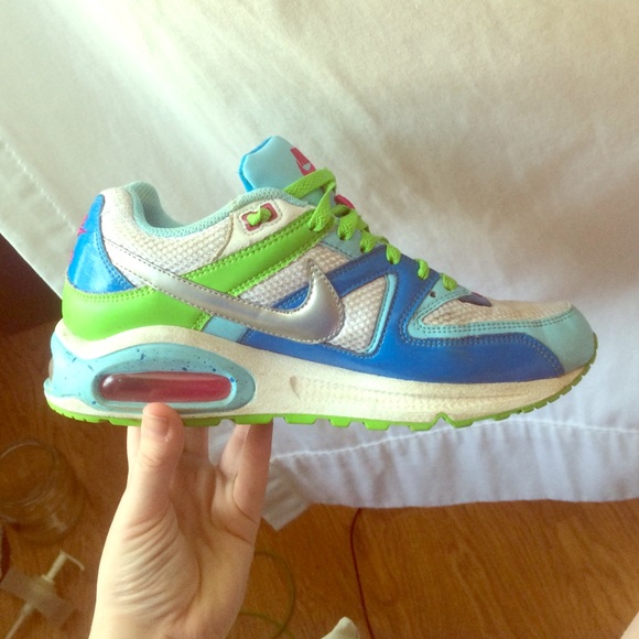 Nike Shoes - Nike Airmax
