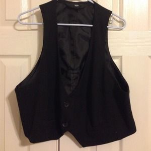 Black vest