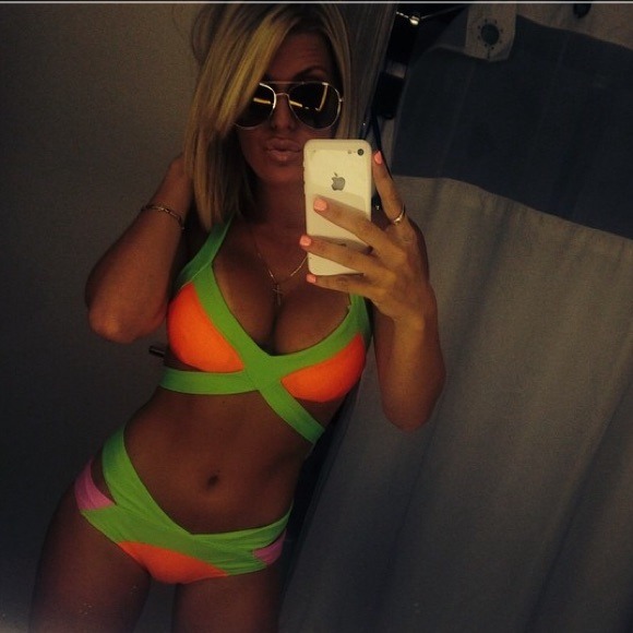 ❌❌SOLD❌❌Bikini Set Neon 💚💛💜 size small - Picture 3 of 3