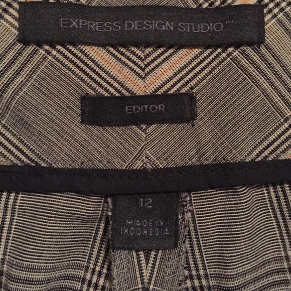 **Sold**Express shorts! - Picture 2 of 4