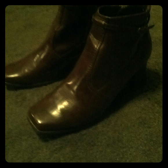 Dark Brown leather ankle Boots