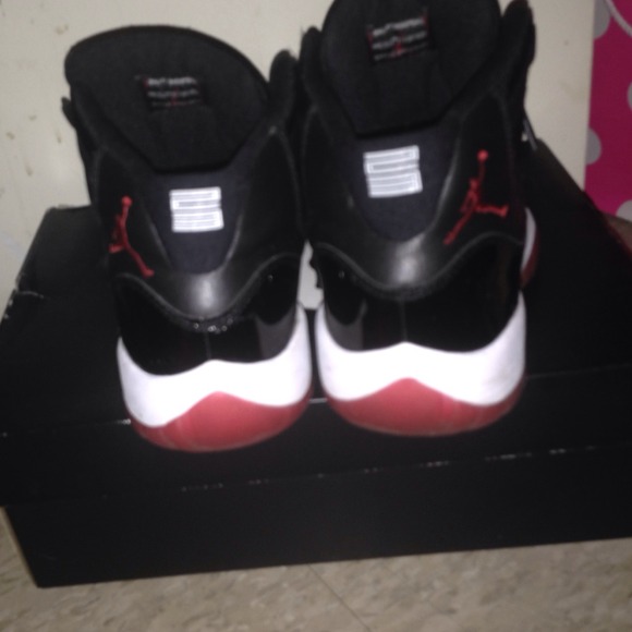 Breds 11s - Picture 3 of 4