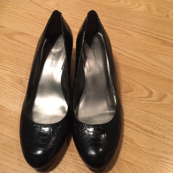 Bandolino wedges