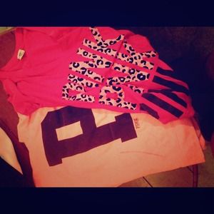 Victoria secret bundle on hold