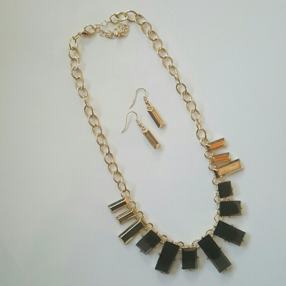 Josie Necklace Set