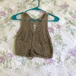 Urban outfitters crop top