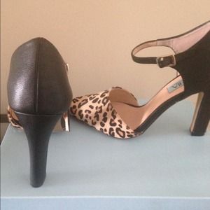 Brand NEW!! leopard print shoes