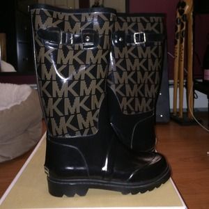 Michael Kors rainboots
