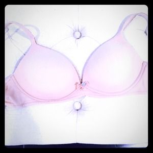 Body by Victoria 34c nude wireless bra lace sexy