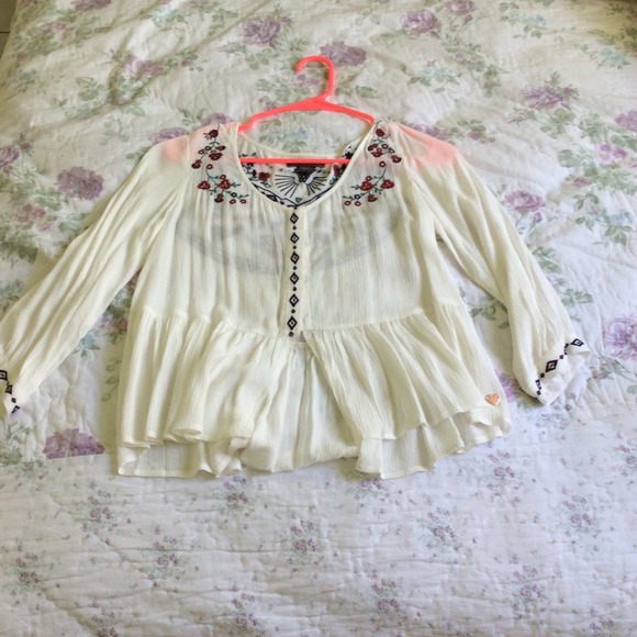 Kylie and Jenner shirt PACSUN