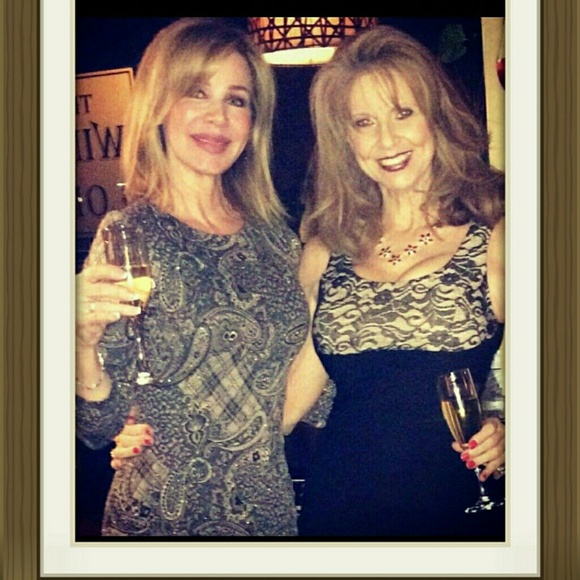 HAPPY NEW YEAR FRIENDS - Picture 1 of 1