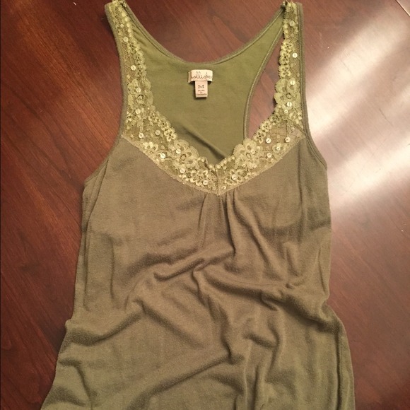 Olive Hollister lace/sequin Tank Size S