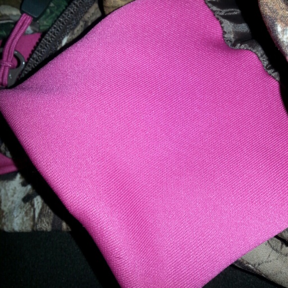 Realtree camo jacket - Picture 2 of 4