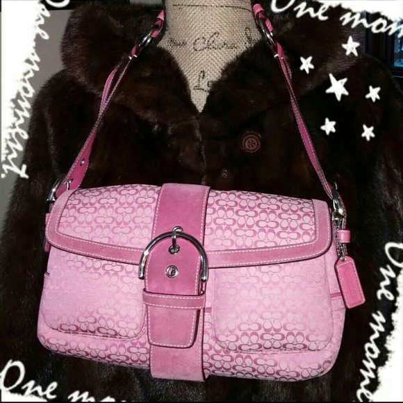 Coach Handbags - 💯% Authentic COACH, Medium Sized Handbag