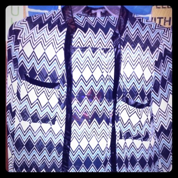 Chevron button up - Picture 1 of 2