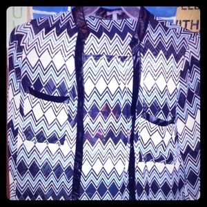 Chevron button up