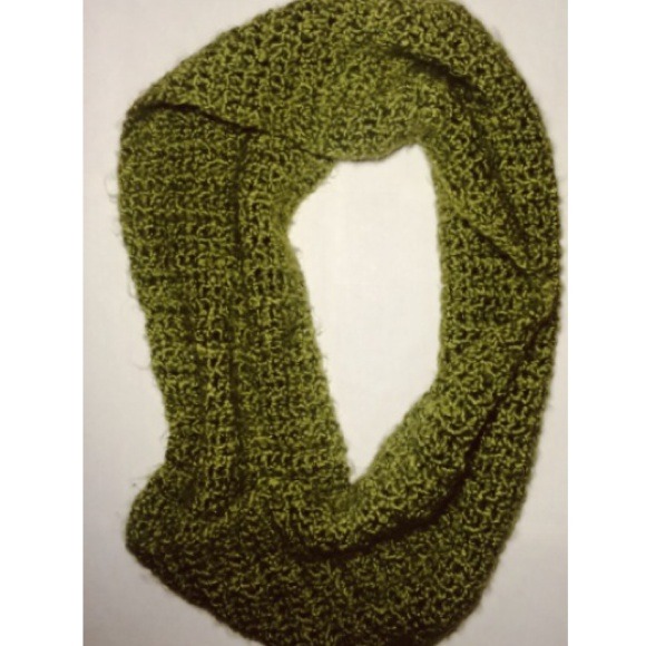 Handmade green infinity scarf