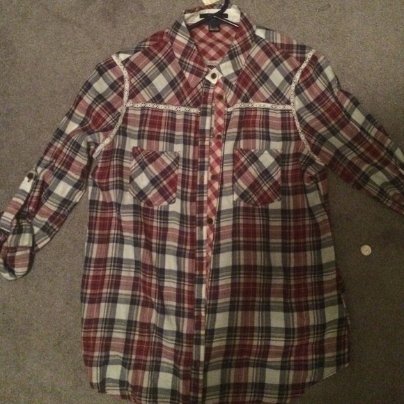 medium plaid button up forever 21
