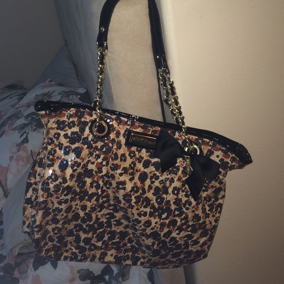 💟bundled💟Betsey Johnson purse