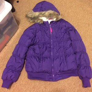 Super cute dark purple puff jacket