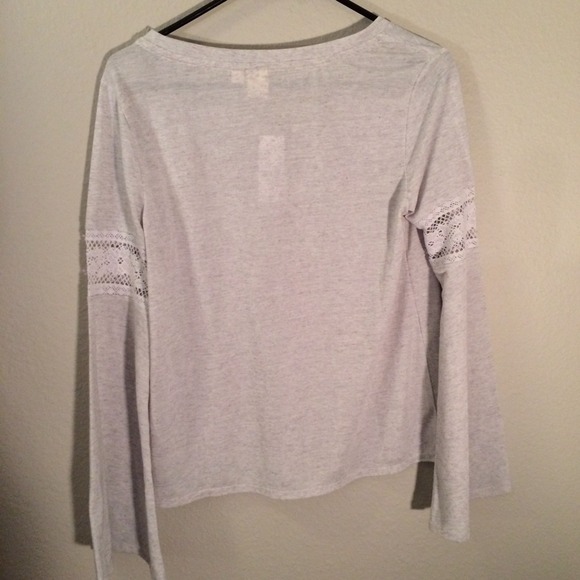 ❌Bundled❌ NWT Pac Sun Top - Picture 2 of 4