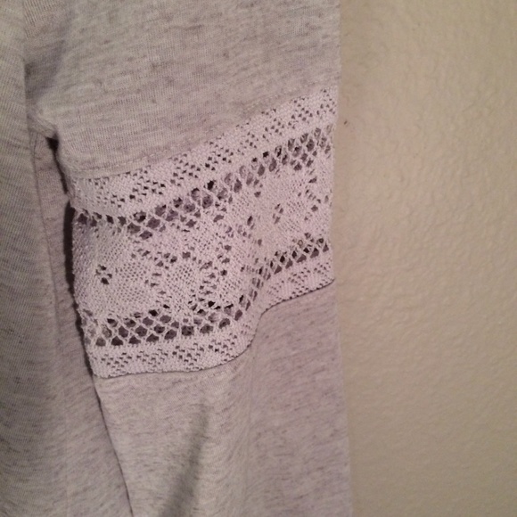❌Bundled❌ NWT Pac Sun Top - Picture 3 of 4