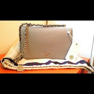 Nwt Tory Burch Robinson Adjustable Shoulder Bag
