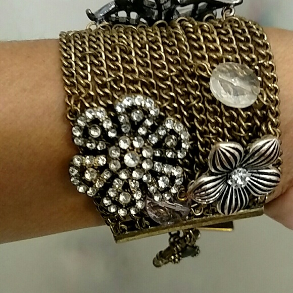 Statement Bracelet - Picture 2 of 4