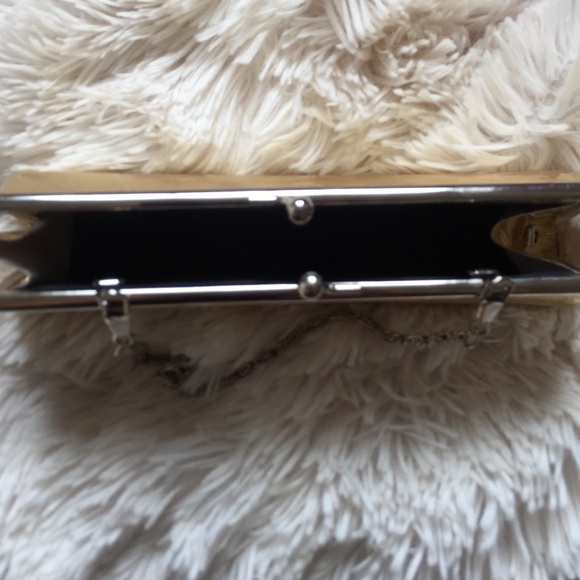 NWOT shiny gold clutch - Picture 3 of 3