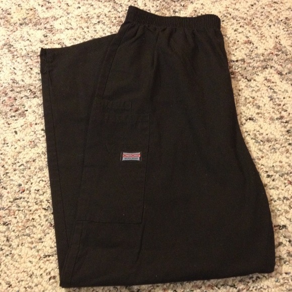Black scrub pants