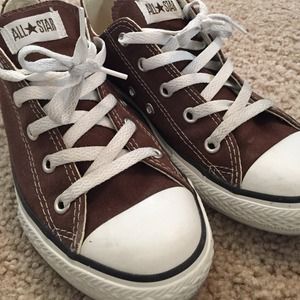 Brown Converse!