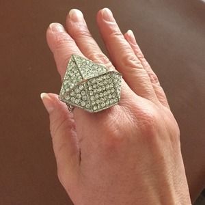 Big Rhinestone bling ring