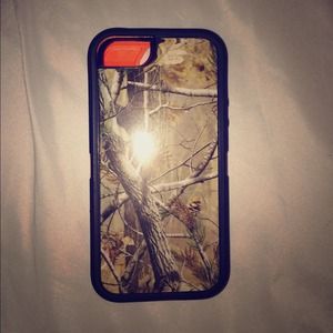 Off Brand Camouflage Otter Box