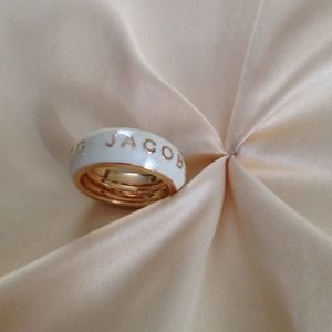 Marc by Marc Jacobs ring 💍
