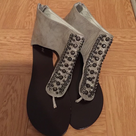 Sandal size 8