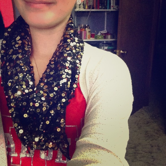 Bundle of Sequined scarf & Polka Dot
